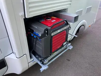 Renault Master — Véhicule de vente ambulant, dieselTM compact et rentable — dettaglio