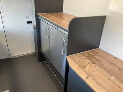Renault Master — Véhicule de vente ambulant, dieselTM compact et rentable — Miniatura 8
