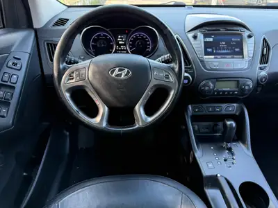 Hyundai iX35 2.0 CRDi 4WD — SUV robuste, 4 roues motrices, expertise 2025 — Miniatur 7