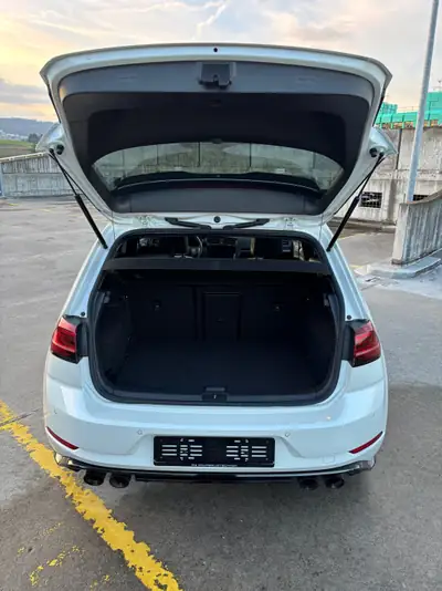 VW Golf 2.0 TSI R 4Motion DSG — Performance 310 ch, Transmission intégrale, Faible kilométrage — Miniatura 13