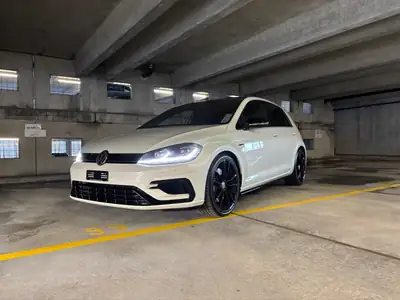 VW Golf 2.0 TSI R 4Motion DSG — Performance 310 ch, Transmission intégrale, Faible kilométrage — Miniatura 14