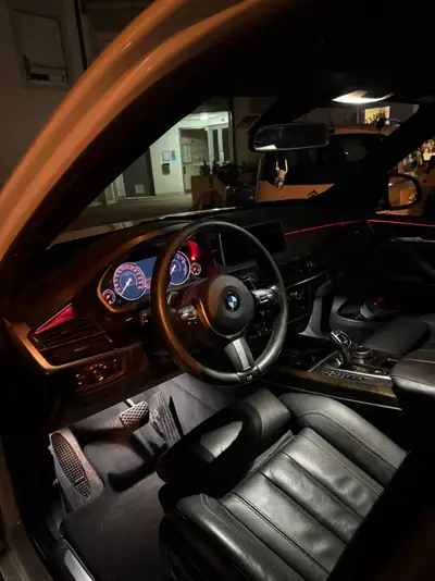 BMW X5 xDrive 50i M Steptronic — SUV 7 places premium, 450 ch et traction intégrale — Detail
