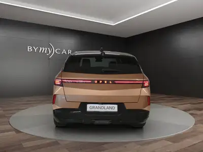 Opel Grandland Elektro 73kWh GS — SUV électrique performant, 9000 km — Innenraum