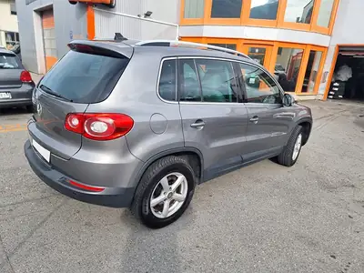 VW Tiguan 2.0 TSI Team DSG — SUV dynamique, 200 ch et transmission automatique — côté