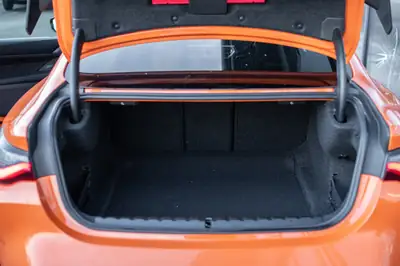 BMW M4 Coupé Competition — 510 ch, Orange métallisé, garantie 12 mois — Thumbnail 9