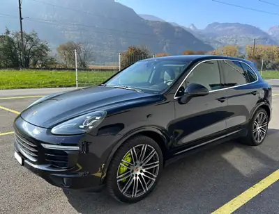 Porsche Cayenne S E-Hybrid — SUV hybride rechargeable, 416 ch, 1 propriétaire — Miniature 7