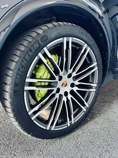 Porsche Cayenne S E-Hybrid — SUV hybride rechargeable, 416 ch, 1 propriétaire — Miniature 11