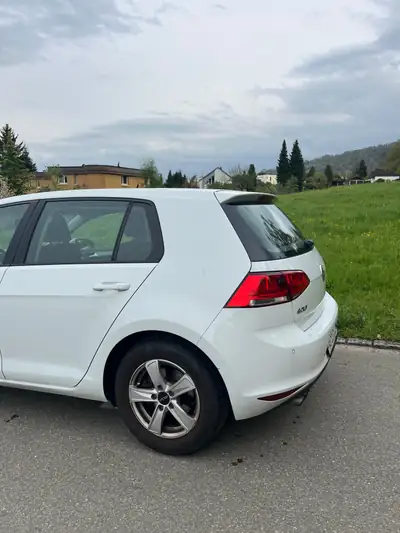 VW Golf 1.4 TSI — Compacte fiable à 140 000 km, sans sinistre — arrière