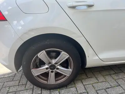 VW Golf 1.4 TSI — Compacte fiable à 140 000 km, sans sinistre — Miniature 8