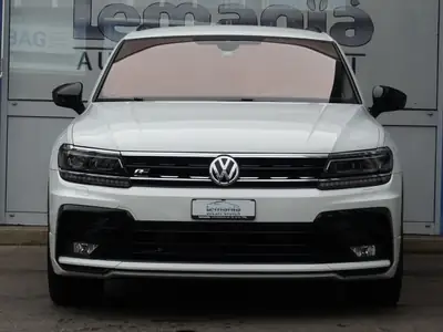 VW Tiguan 2.0 TSI Highline 4Motion — SUV performant, intégral, première main — rear view
