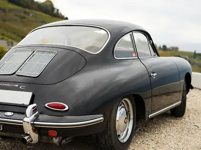 Porsche 356 C — Légende automobile de 1964, authentique et préservée — Miniatur 12