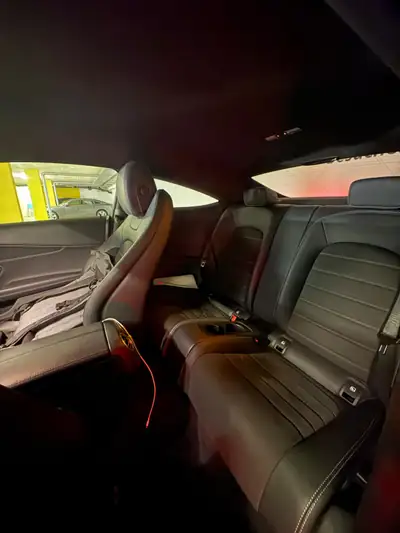Mercedes-Benz C 180 AMG Line Coupé — Élégance sportive et consommation maîtrisée — détail
