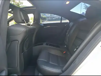 Mercedes-Benz CLS 63 AMG — Performance brute et élégance intemporelle, 35'000 km seulement — dettaglio