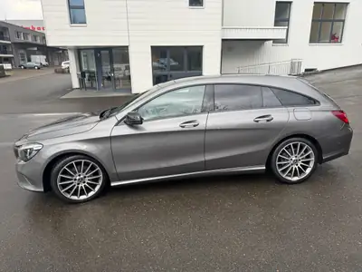 Mercedes-Benz CLA Shooting Brake 200 AMG Line — Élégance break avec moteur économe — côté