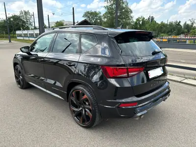 CUPRA Ateca 2.0 TSI 360 ch 4Drive — SUV sportif dernière série, tous services inclus — Seitenansicht