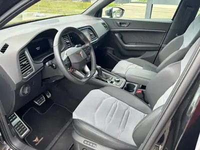 CUPRA Ateca 2.0 TSI 360 ch 4Drive — SUV sportif dernière série, tous services inclus — Armaturenbrett