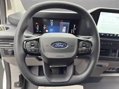 Ford Transit Custom Combi 320 L2H1 — 9 places, diesel automatique, équipé pour les professionnels — Miniature 10