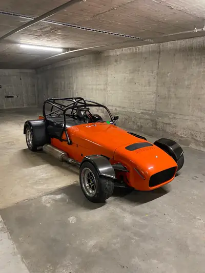 Caterham Seven 485 SV RACE — Bolide de compétition 270 ch, zéro kilomètre — Seitenansicht
