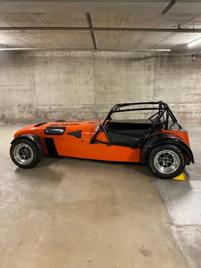 Caterham Seven 485 SV RACE — Bolide de compétition 270 ch, zéro kilomètre — Innenraum