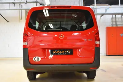 Mercedes-Benz Vito 114 CDI — Utilitaire fiable, moteur neuf, 960 kg de charge utile — détail