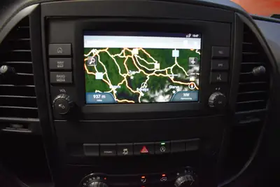 Mercedes-Benz Vito 114 CDI — Utilitaire fiable, moteur neuf, 960 kg de charge utile — Miniature 11