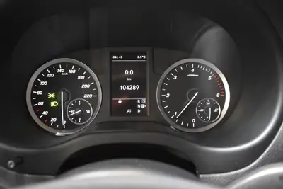 Mercedes-Benz Vito 114 CDI — Utilitaire fiable, moteur neuf, 960 kg de charge utile — Miniature 20