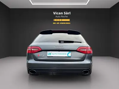 Audi RS4 Avant 4.2 FSI V8 — Berline sportive 450 ch, boîte S-tronic, quatre-roues motrices — Thumbnail 8