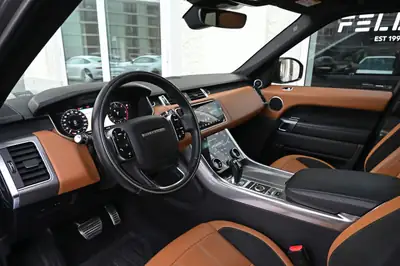 Range Rover Sport 3.0 SDV6 — Prestige diesel, toit panoramique, service frais — Thumbnail 11