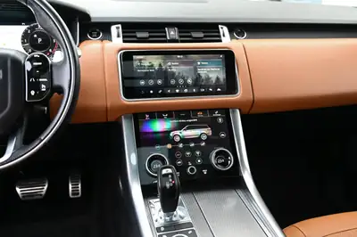 Range Rover Sport 3.0 SDV6 — Prestige diesel, toit panoramique, service frais — Thumbnail 16