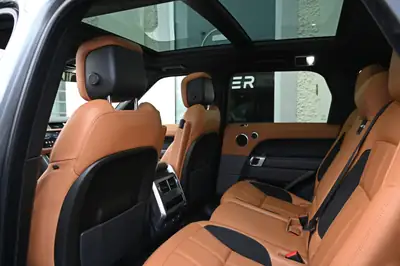 Range Rover Sport 3.0 SDV6 — Prestige diesel, toit panoramique, service frais — Thumbnail 23