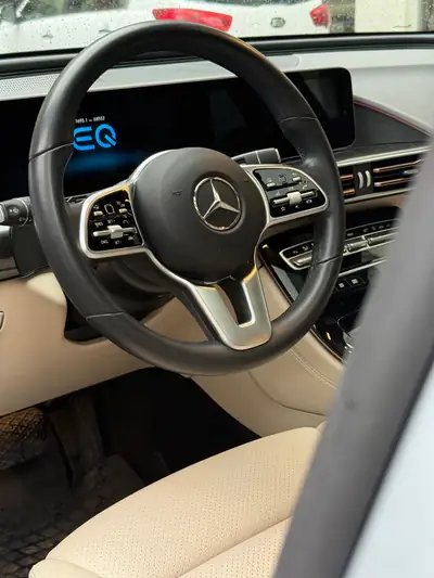 Mercedes-Benz EQC 400 4Matic — SUV électrique premium, 73 000 km, garantie constructeur — Miniature 9
