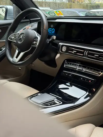 Mercedes-Benz EQC 400 4Matic — SUV électrique premium, 73 000 km, garantie constructeur — Miniature 12