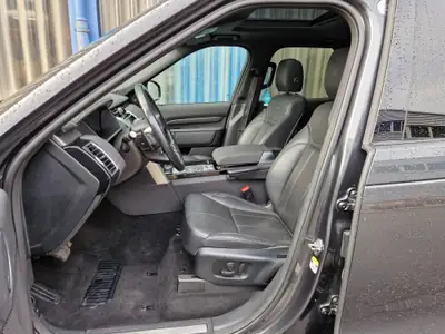 Land Rover Discovery 3.0 SDV6 HSE — SUV 7 places puissant, 4x4 intégral et équipé — Miniature 7