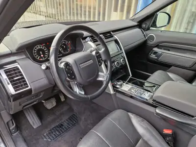 Land Rover Discovery 3.0 SDV6 HSE — SUV 7 places puissant, 4x4 intégral et équipé — Miniature 8