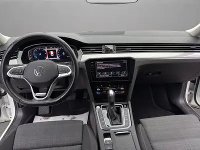 VW Passat 2.0 TDI 4Motion — Break diesel AWD, 200 ch, traction intégrale — Miniature 14
