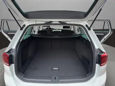 VW Passat 2.0 TDI 4Motion — Break diesel AWD, 200 ch, traction intégrale — Miniature 19