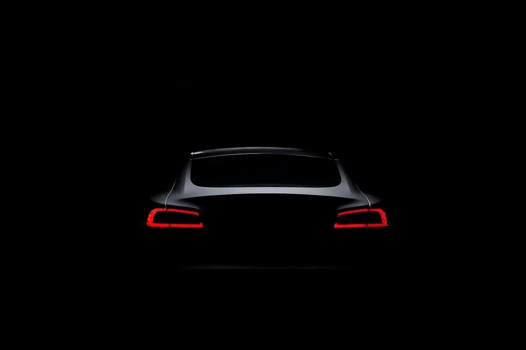 TESLA Model S Ludicrous Performance — Électrique haute performance, 66 361 km