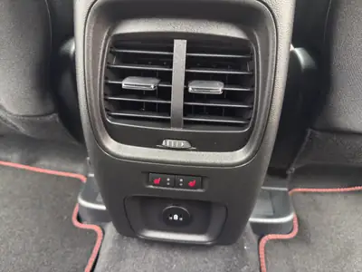 Ford Kuga 2.5 PHEV ST-Line — SUV hybride rechargeable avec garantie constructeur — Miniature 24