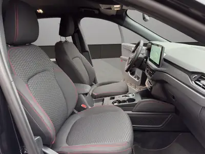 Ford Kuga 2.5 PHEV ST-Line — SUV hybride rechargeable, quasi neuf — Thumbnail 17