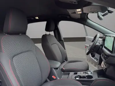 Ford Kuga 2.5 PHEV ST-Line — SUV hybride rechargeable, quasi neuf — Thumbnail 22