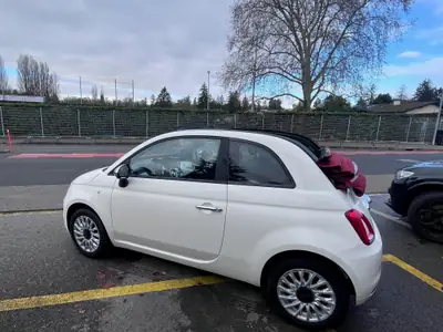 Fiat 500C 1.0 MildHybrid Lounge — Cabriolet urbain, technologie hybride douce, 100 km seulement — Miniature 9