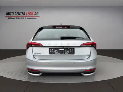 Skoda Scala 1.0 TSI Selection DSG — Compacte moderne, garantie constructeur 5 ans — tableau de bord