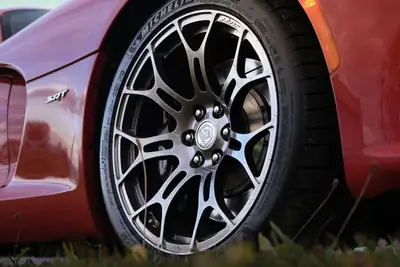 Dodge Viper SRT 2013 — Légendaire muscle car américain, 649 ch purs — Innenraum