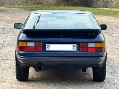 Porsche 924 Turbo 1981 — Coupé sport restauré, 177 ch, collector — interni
