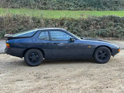 Porsche 924 Turbo 1981 — Coupé sport restauré, 177 ch, collector — Miniatura 9