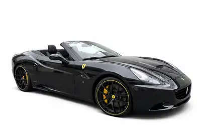 Ferrari California 4.3 V8 — Cabriolet légendaire, 490 ch, kilométrage maîtrisé — exterior view