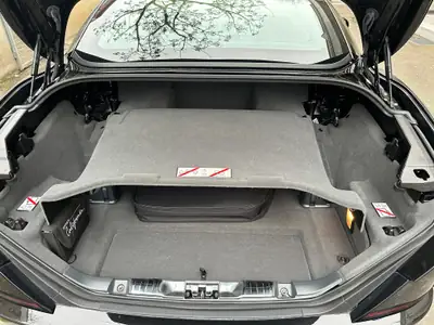 Ferrari California 4.3 V8 — Cabriolet légendaire, 490 ch, kilométrage maîtrisé — Thumbnail 9