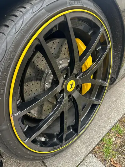 Ferrari California 4.3 V8 — Cabriolet légendaire, 490 ch, kilométrage maîtrisé — Thumbnail 10