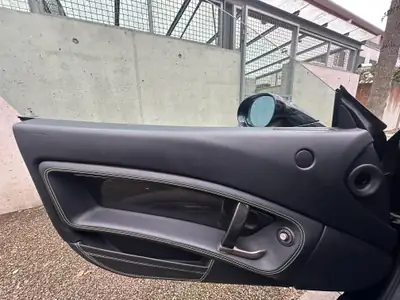 Ferrari California 4.3 V8 — Cabriolet légendaire, 490 ch, kilométrage maîtrisé — Thumbnail 14