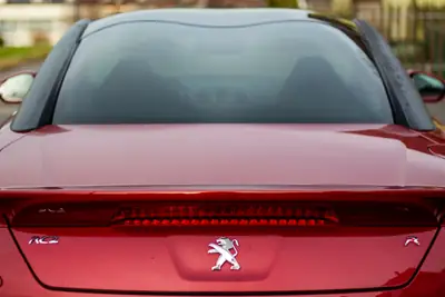 Peugeot RCZ R 1.6 Turbo — Coupé sportif 270 ch, seulement 48'000 km — Miniatur 9